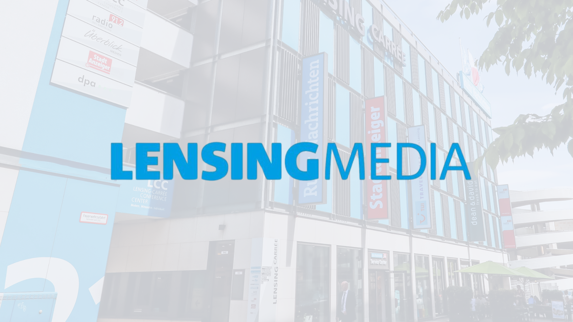 Lensing Media